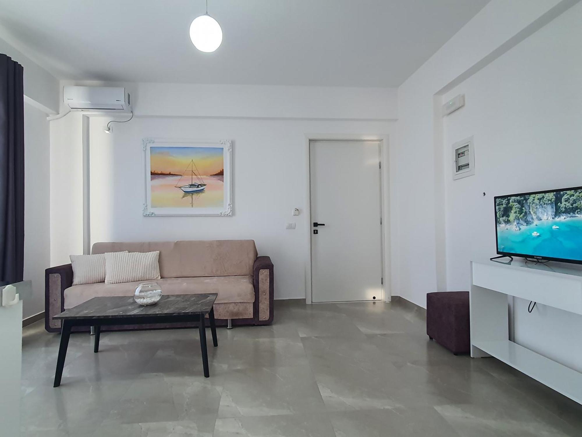 Flore Rooms Sarandë Eksteriør bilde