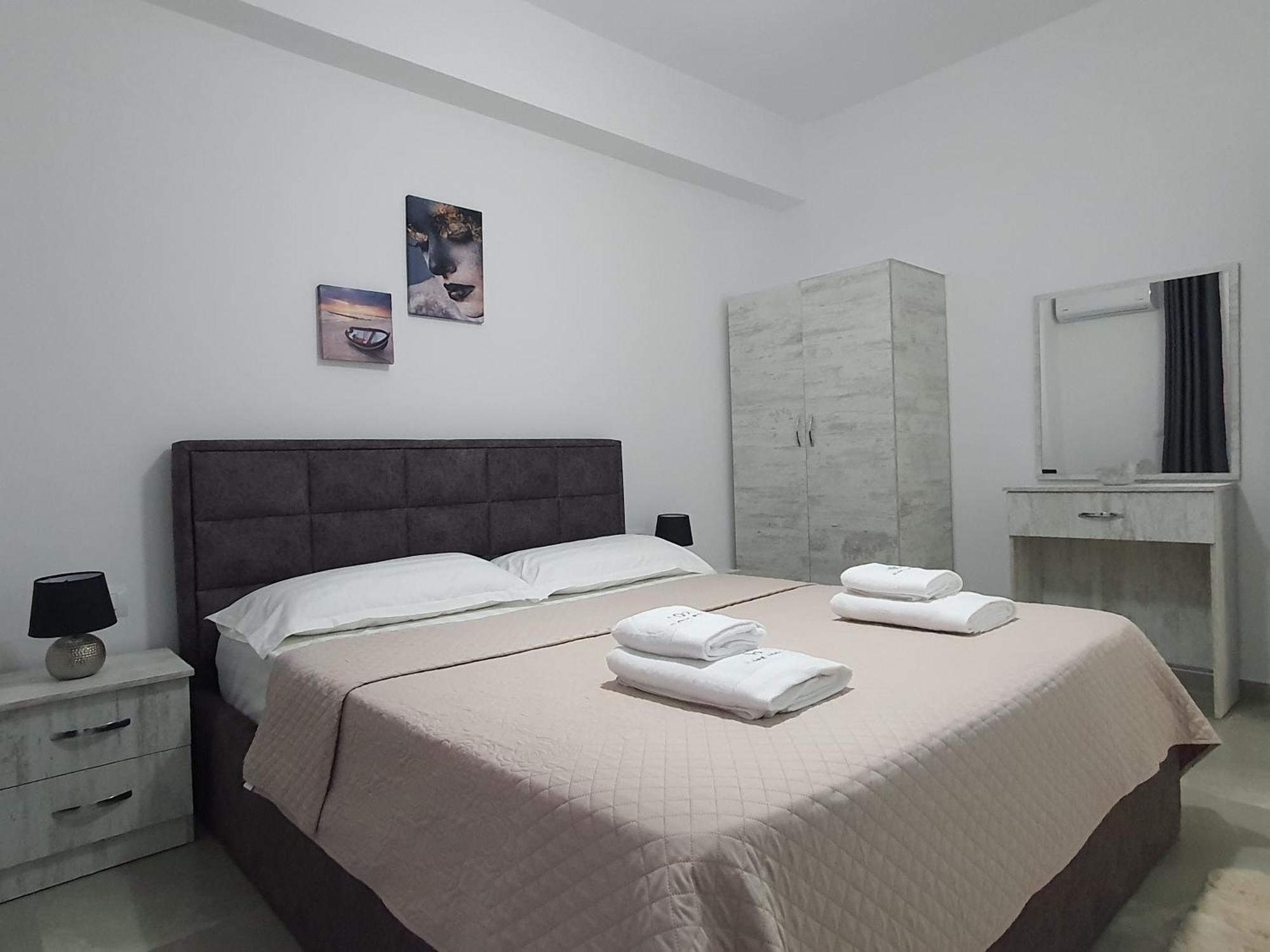 Flore Rooms Sarandë Rom bilde