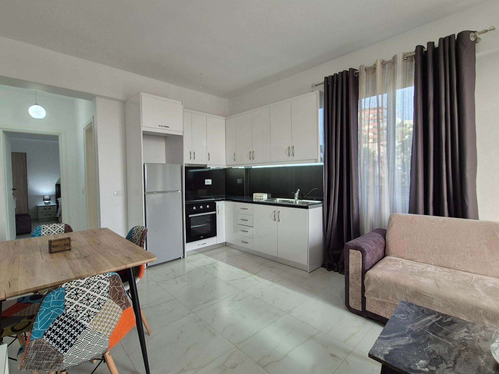 Flore Rooms Sarandë Eksteriør bilde