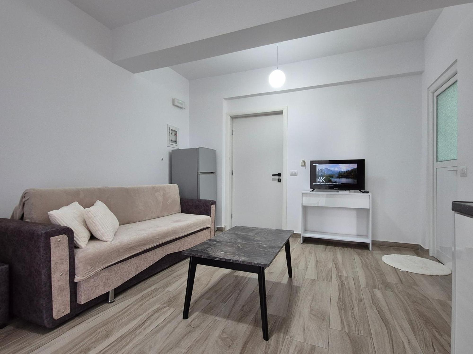 Flore Rooms Sarandë Eksteriør bilde